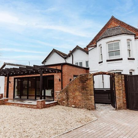 House With A Cinema And Games Room, Sleeps 17 슈루즈버리 외부 사진