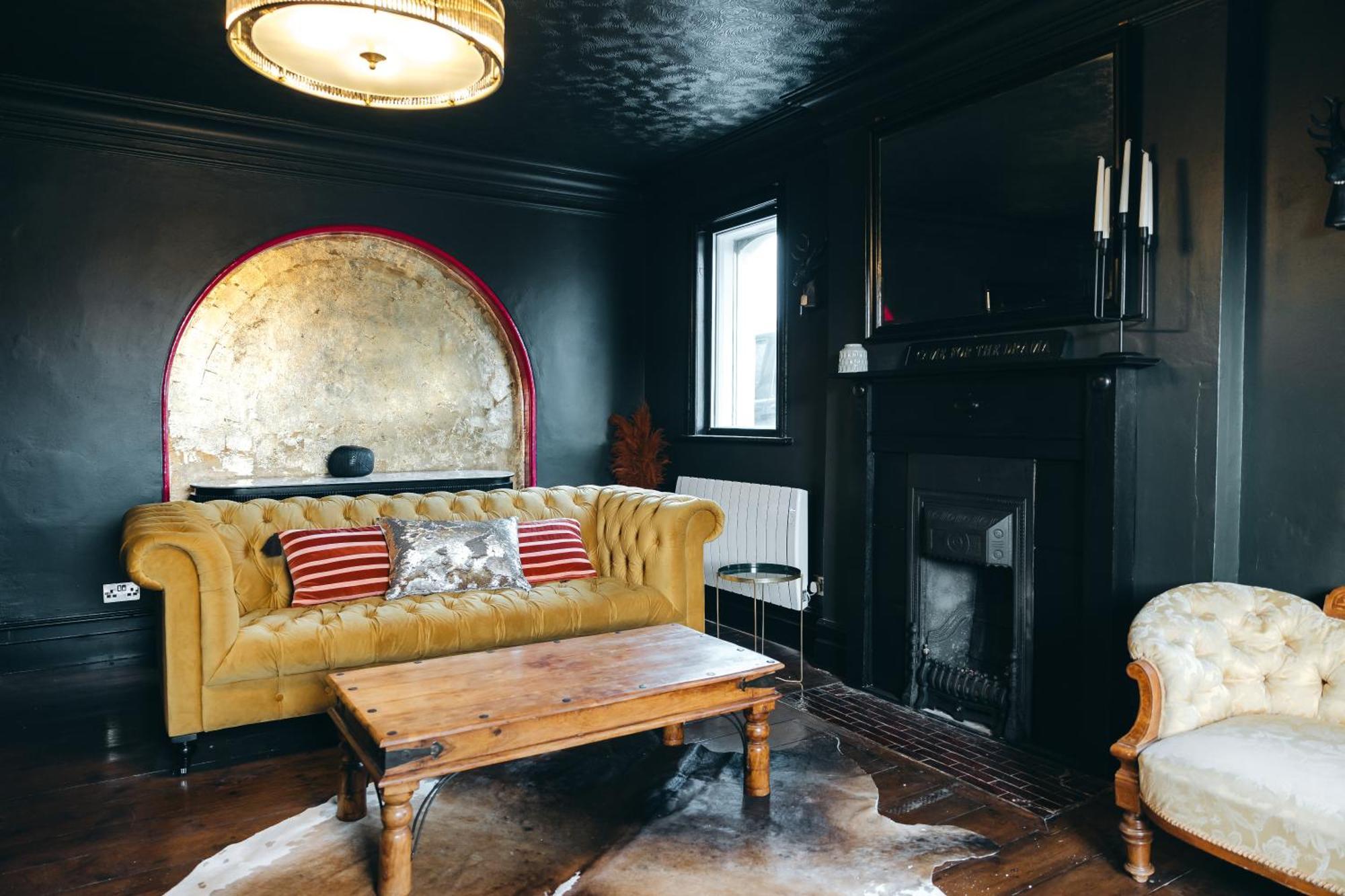 House With A Cinema And Games Room, Sleeps 17 슈루즈버리 외부 사진